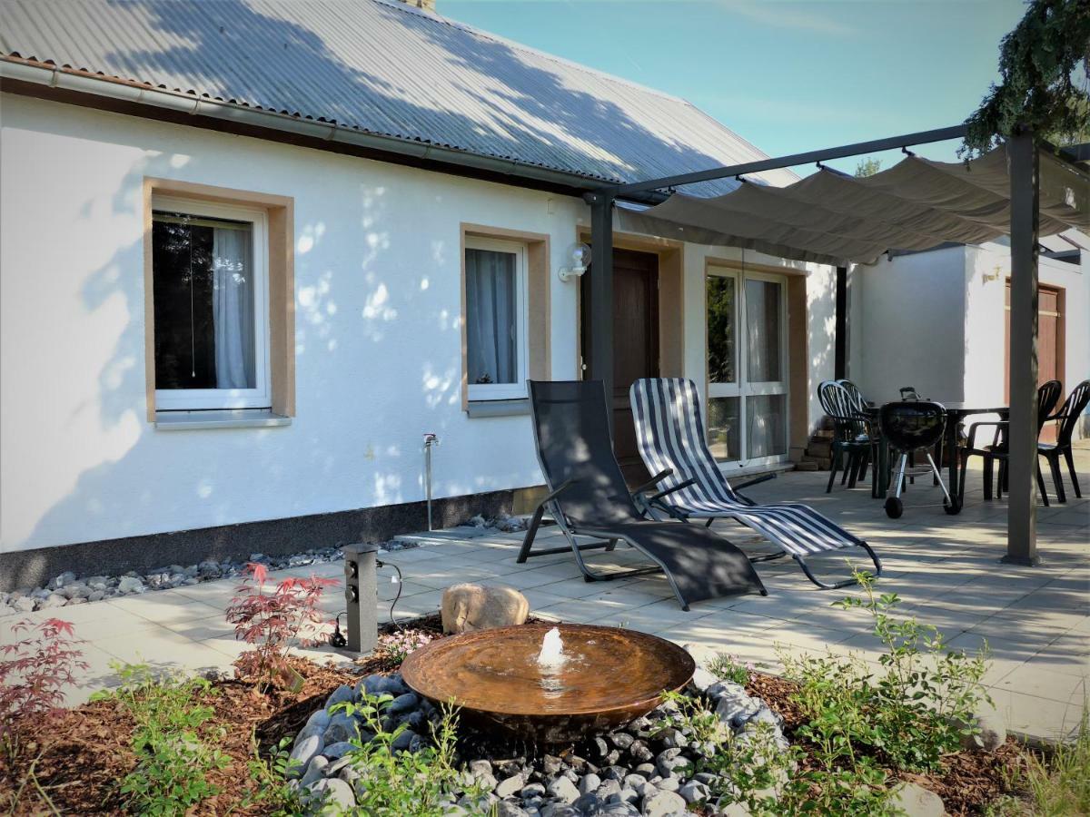 Haus Charenza Villa Garz  Luaran gambar